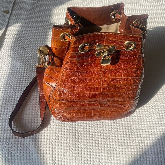 Genuine crocodile leather crossbody purse by Tequendama Bogota. - Picture 1 of 8